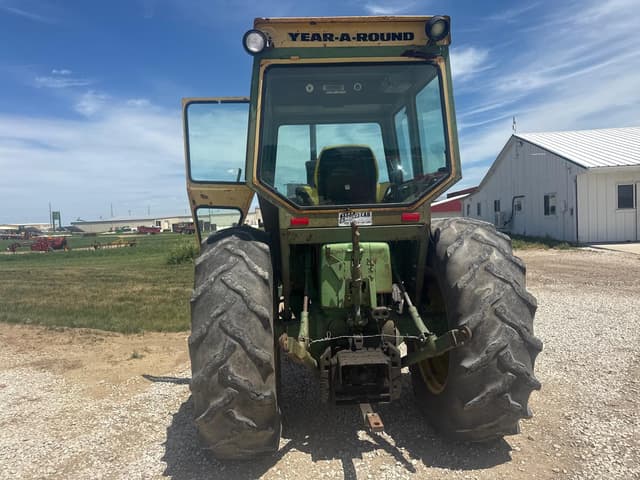 Image of John Deere 4020 equipment image 2