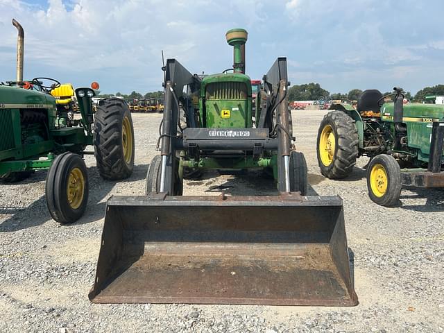 Image of John Deere 4020 equipment image 1