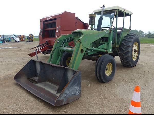 Image of John Deere 4020 Primary image