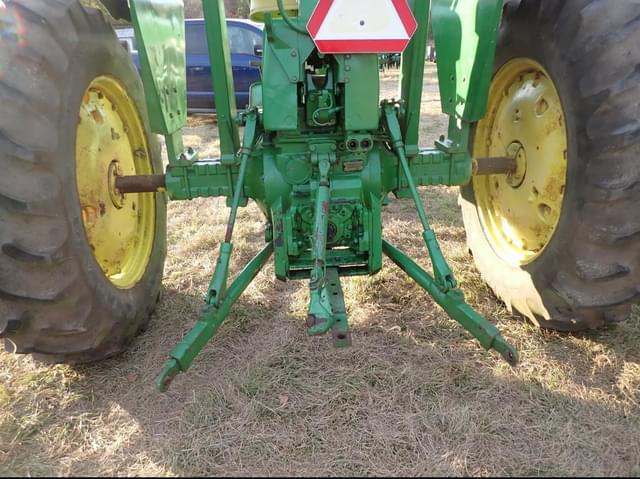 Image of John Deere 4020 equipment image 3