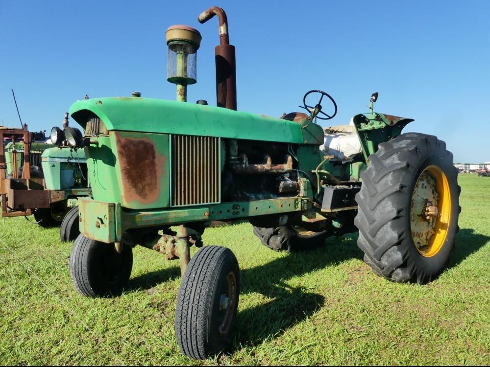 Image of John Deere 4020 Primary image