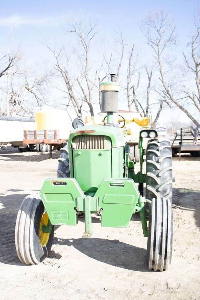 Image of John Deere 4020 equipment image 2