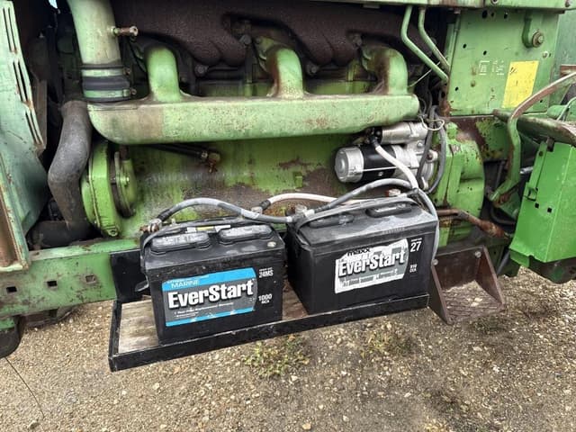 Image of John Deere 4020 equipment image 2