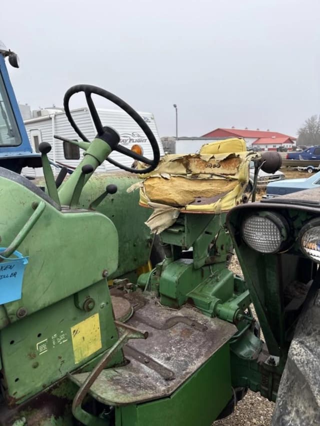 Image of John Deere 4020 equipment image 3