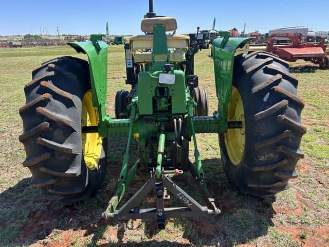 Image of John Deere 4020 equipment image 3