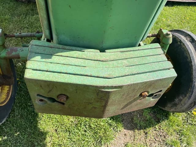 Image of John Deere 4020 equipment image 1