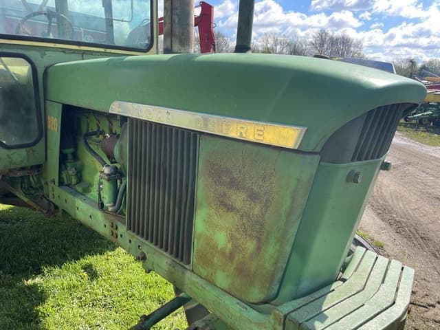 Image of John Deere 4020 equipment image 2