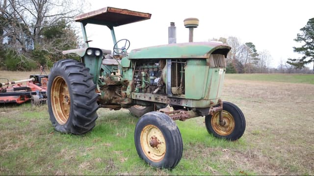 Image of John Deere 4020 equipment image 1