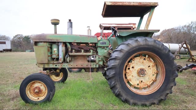 Image of John Deere 4020 equipment image 2