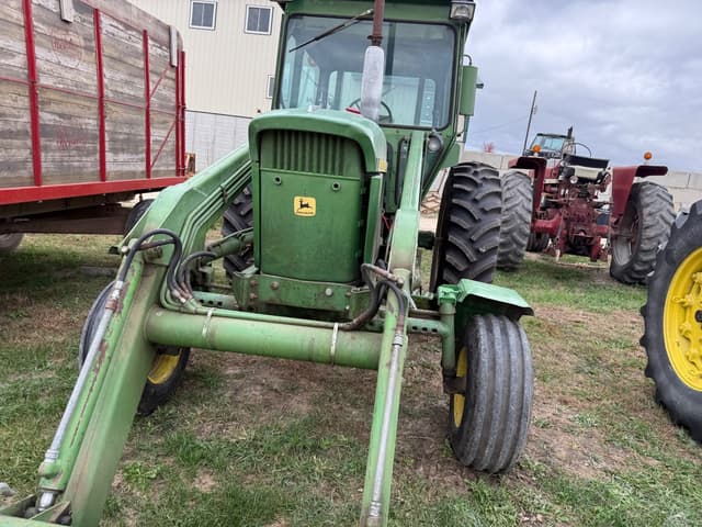 Image of John Deere 4020 equipment image 2