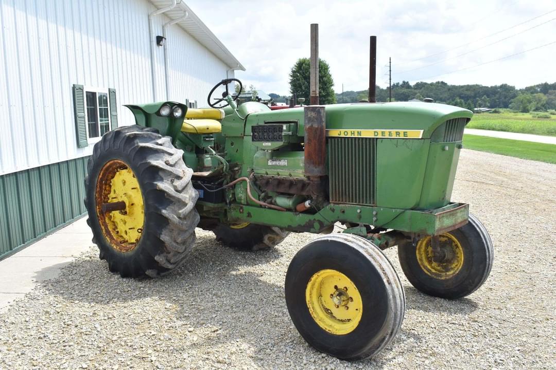 Image of John Deere 4020 Primary image
