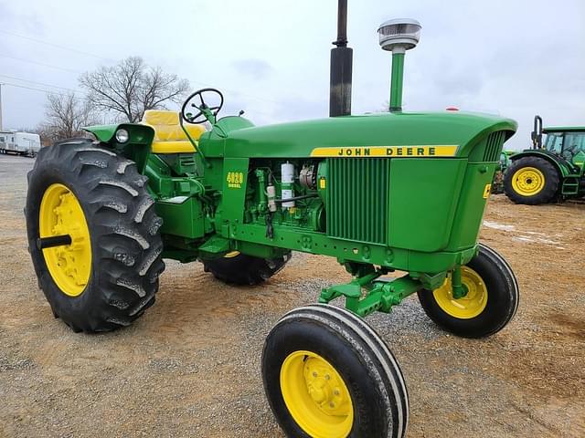 Image of John Deere 4020 equipment image 1