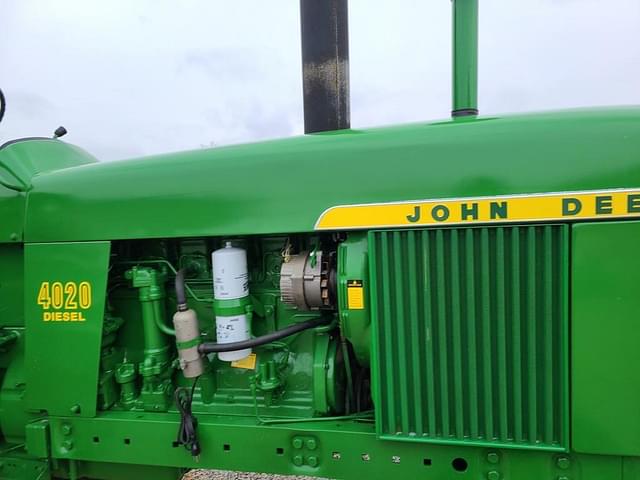 Image of John Deere 4020 equipment image 3