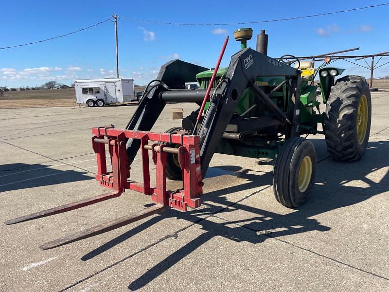 Image of John Deere 4020 Primary image