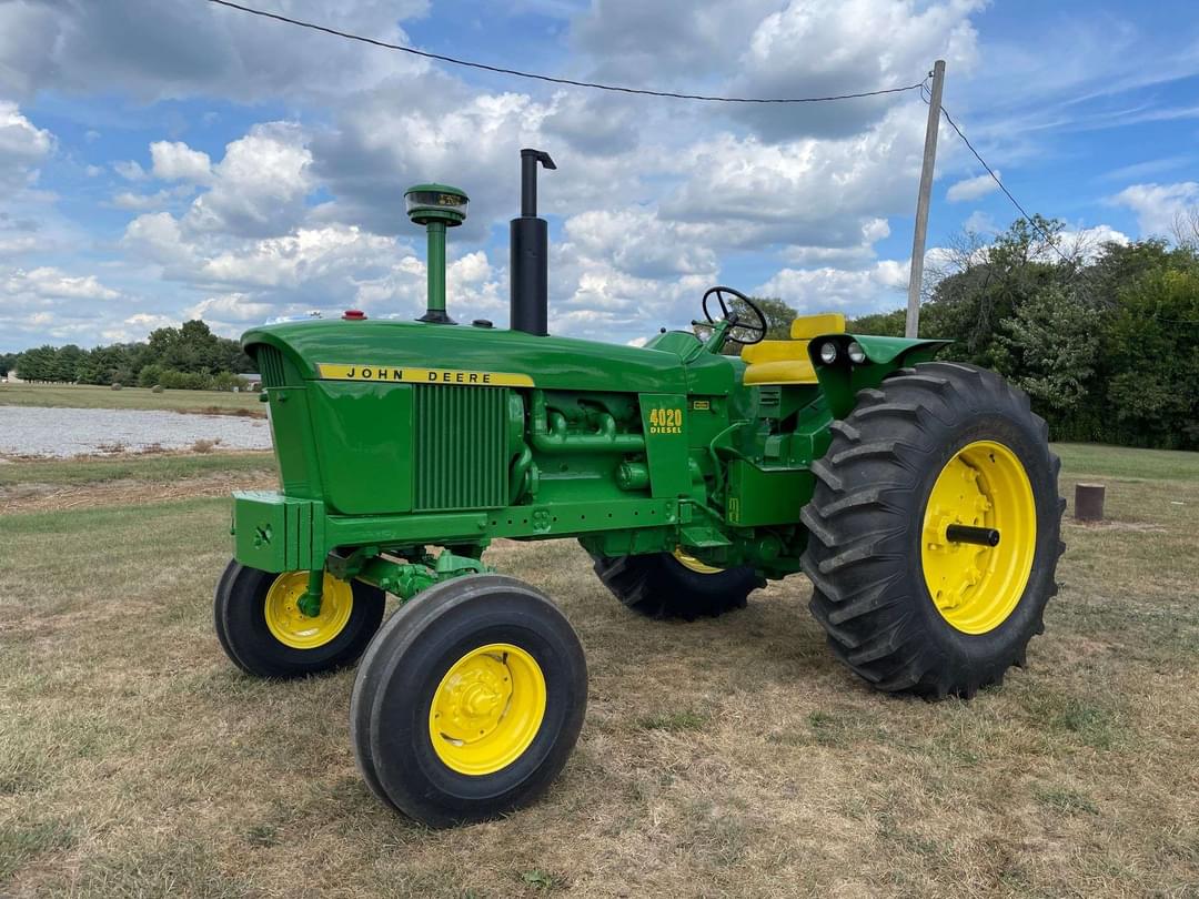 Image of John Deere 4020 Primary image
