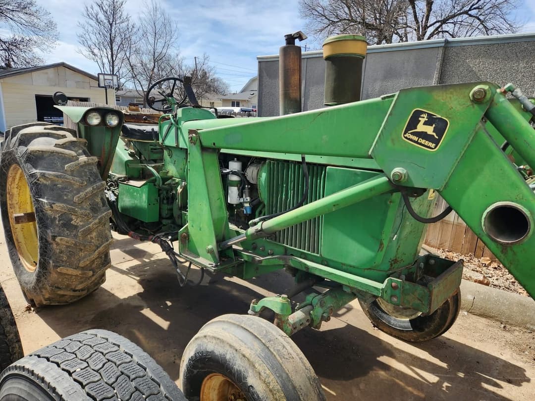 Image of John Deere 4020 Image 0