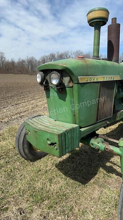 Image of John Deere 4020 equipment image 2