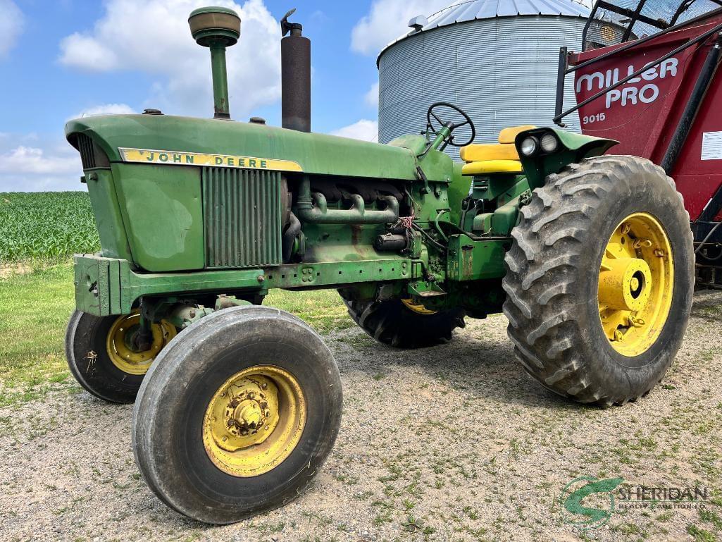 Image of John Deere 4020 Primary image