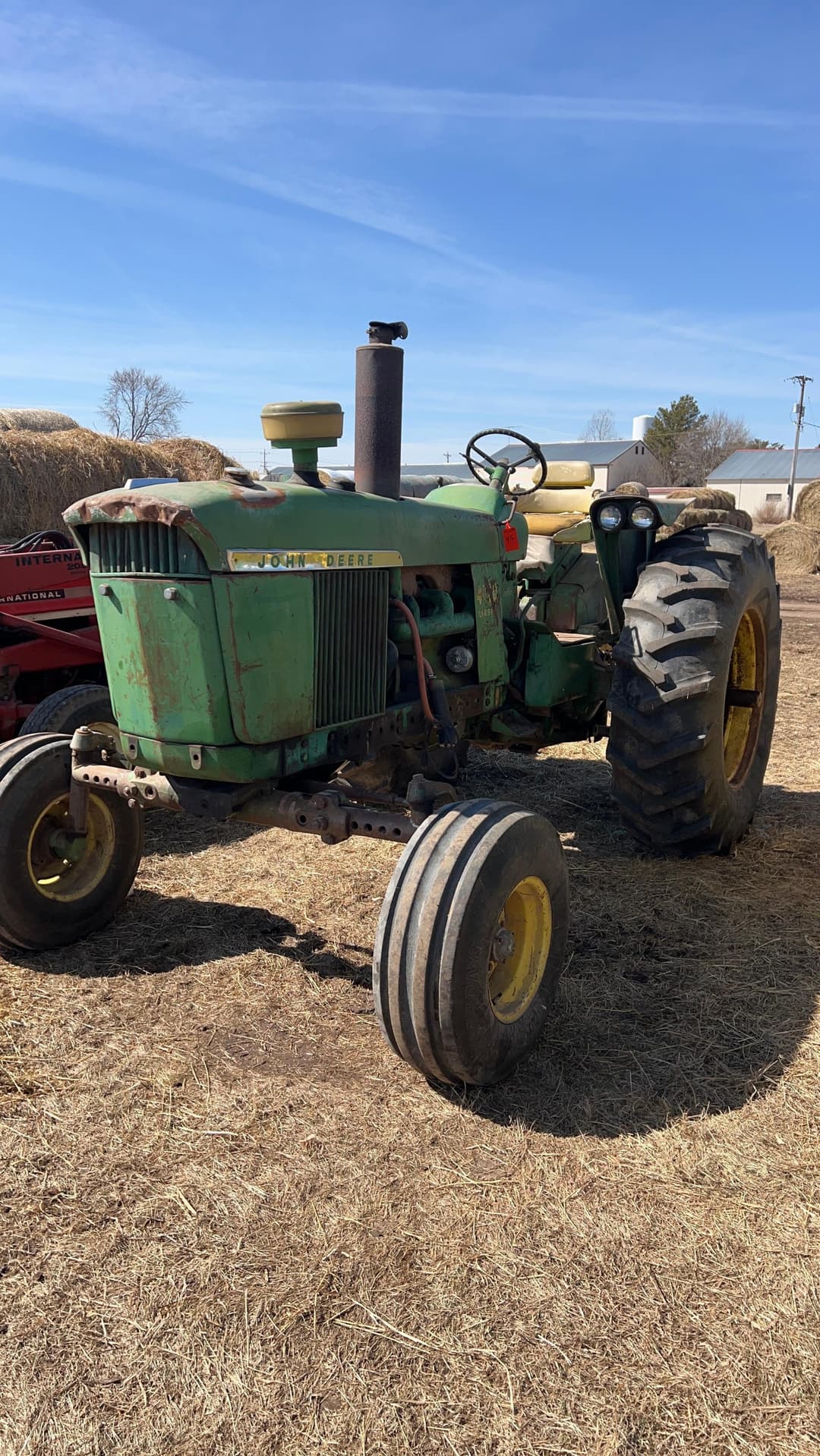 Image of John Deere 4020 Primary image