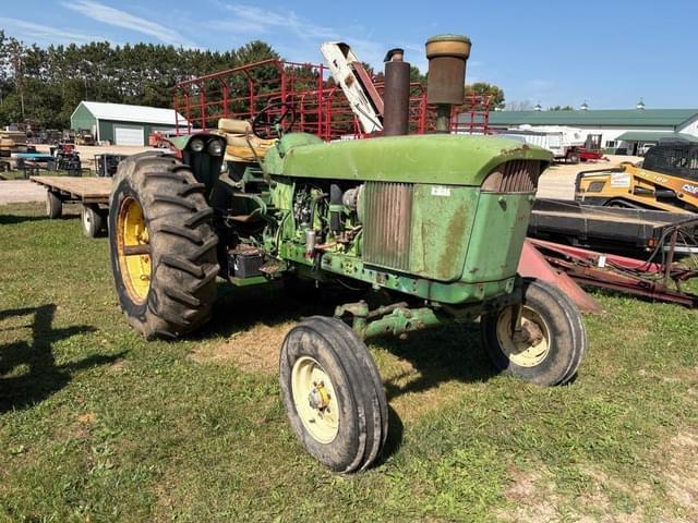Image of John Deere 4020 equipment image 2