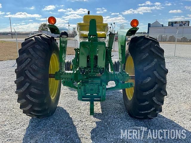 Image of John Deere 4020 equipment image 3