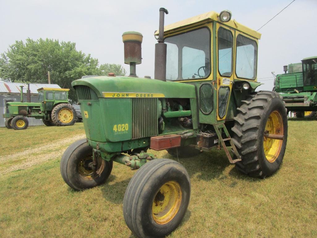 Main image John Deere 4020