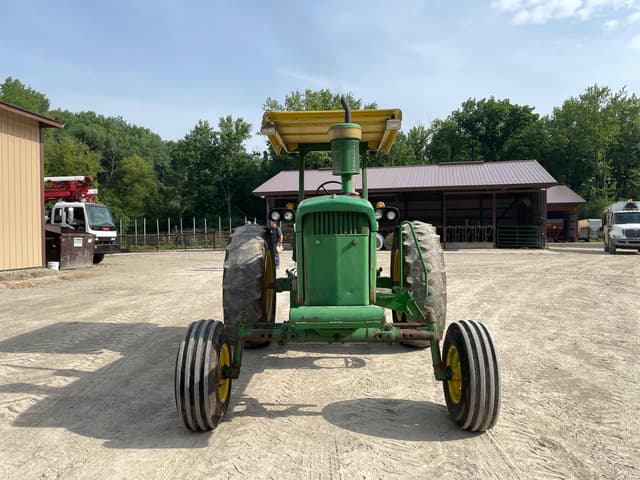 Image of John Deere 4020 equipment image 1