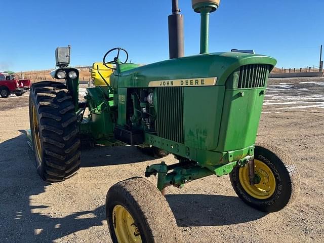 Image of John Deere 4020 equipment image 4