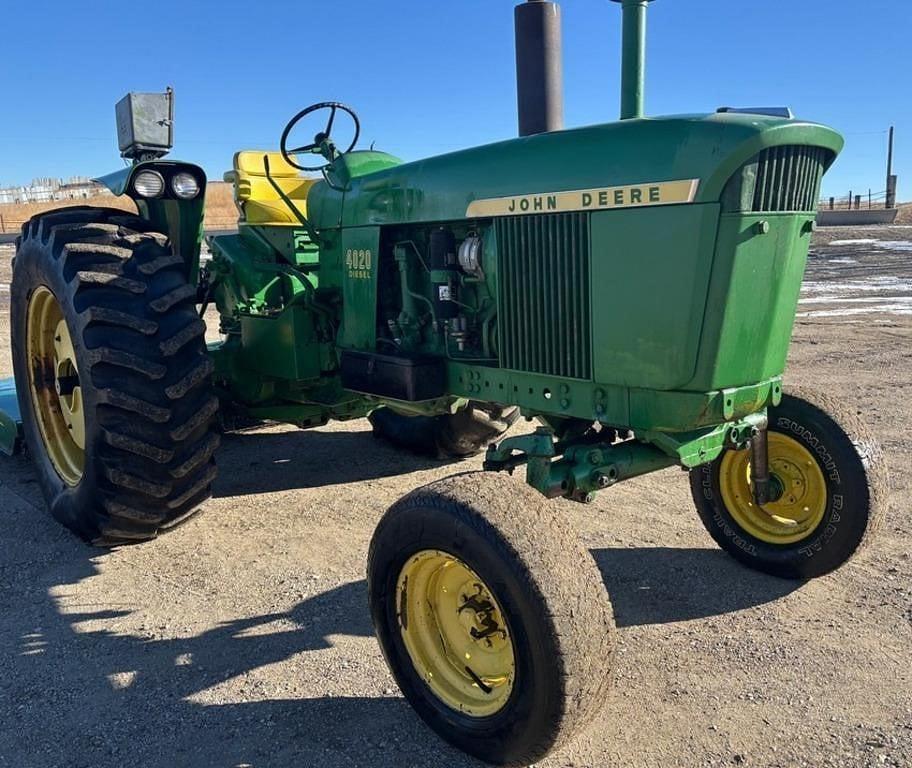 Image of John Deere 4020 Primary image