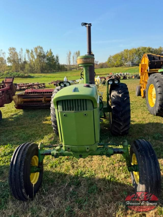 Image of John Deere 4020 equipment image 1