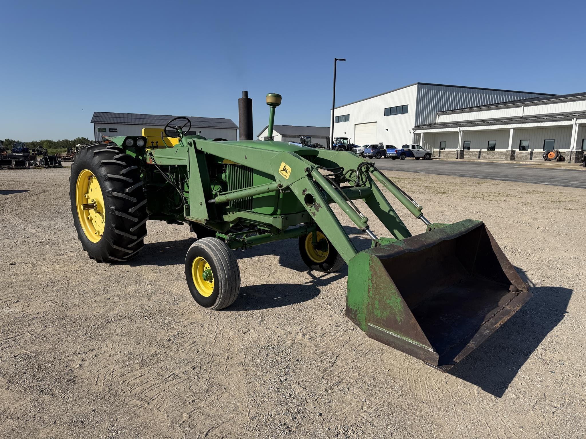 John Deere 4020 Equipment Image0