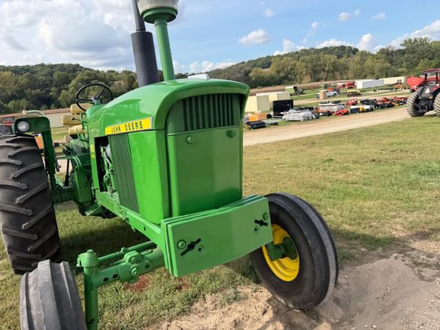 Image of John Deere 4020 equipment image 1