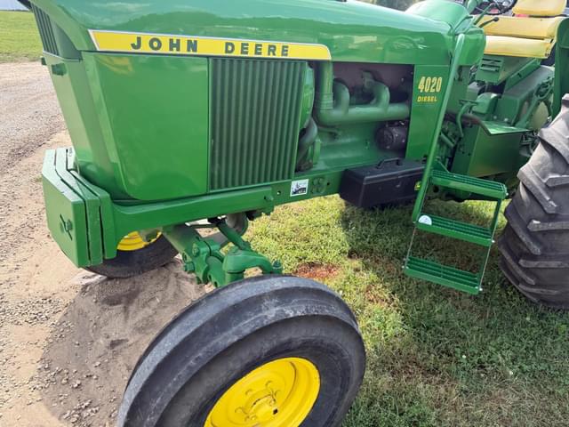 Image of John Deere 4020 equipment image 3