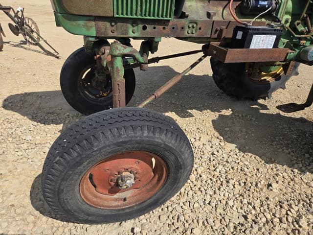 Image of John Deere 4020 equipment image 4