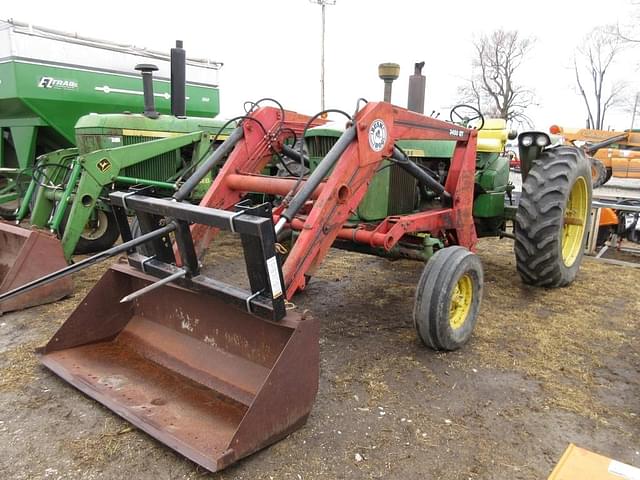 Image of John Deere 4020 equipment image 1