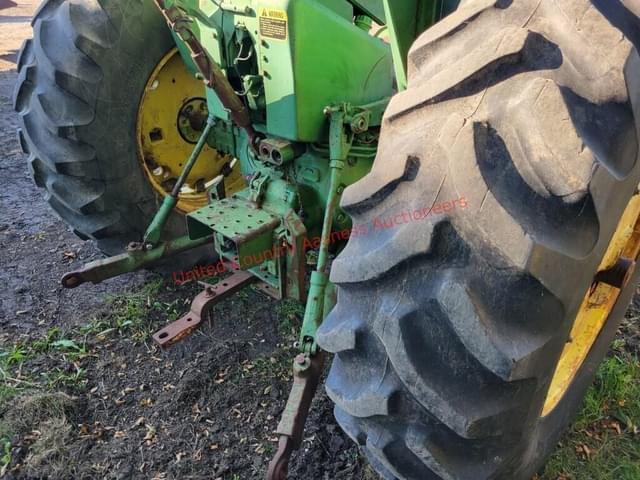 Image of John Deere 4020 equipment image 3