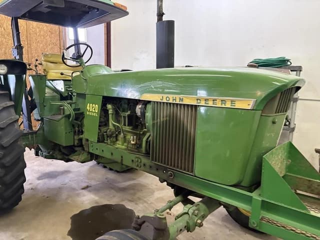 Image of John Deere 4020 equipment image 1