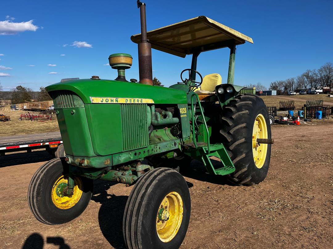 Image of John Deere 4020 Primary image