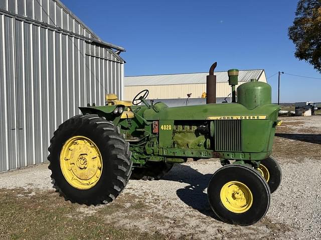 Image of John Deere 4020 equipment image 1