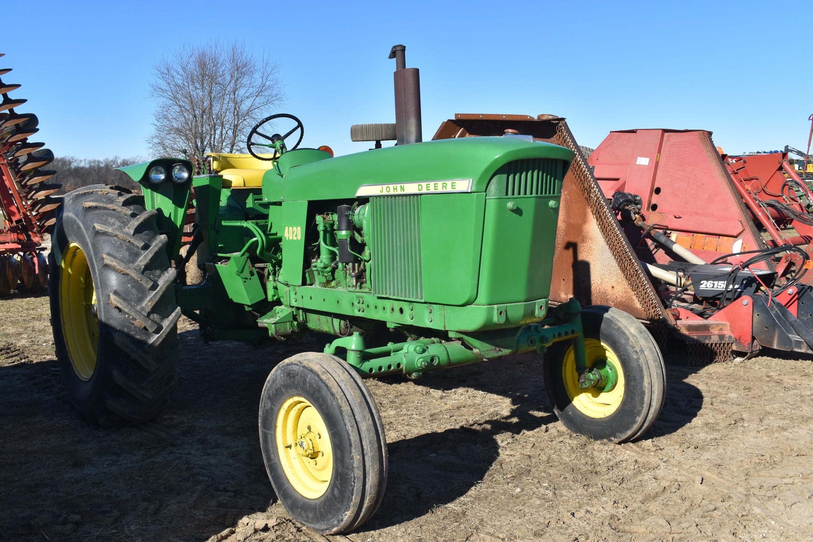 1970 John Deere 4020 Equipment Image0