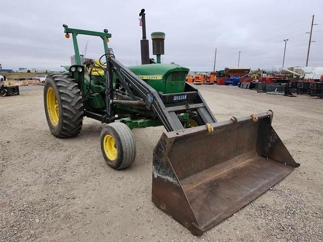 Image of John Deere 4020 equipment image 1