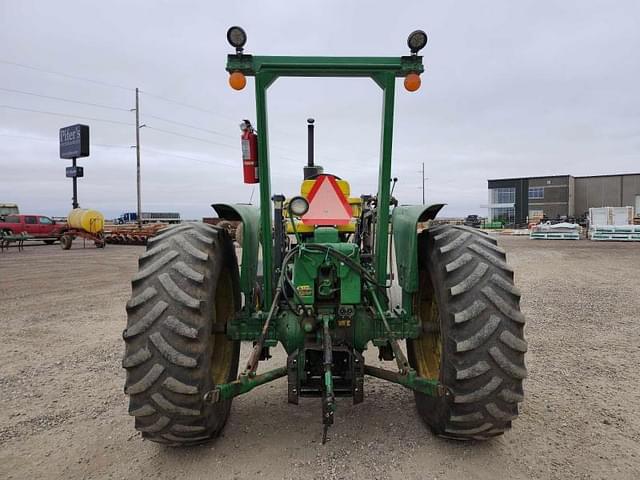 Image of John Deere 4020 equipment image 4