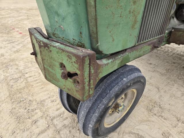 Image of John Deere 4020 equipment image 3