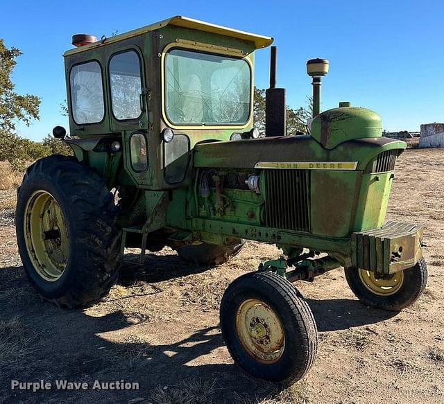 Image of John Deere 4020 equipment image 2