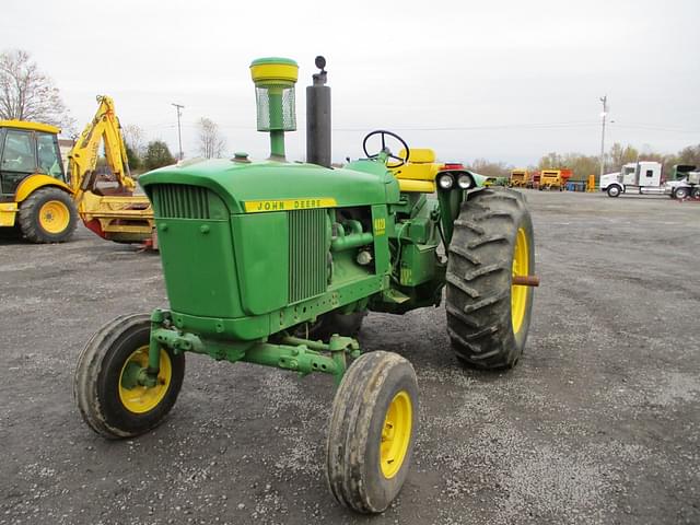 Image of John Deere 4020 equipment image 1