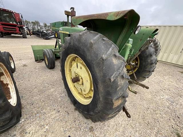 Image of John Deere 4020 equipment image 1