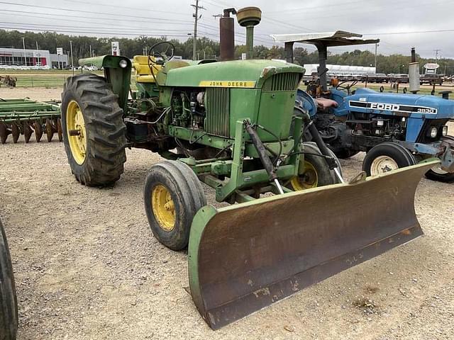 Image of John Deere 4020 equipment image 3