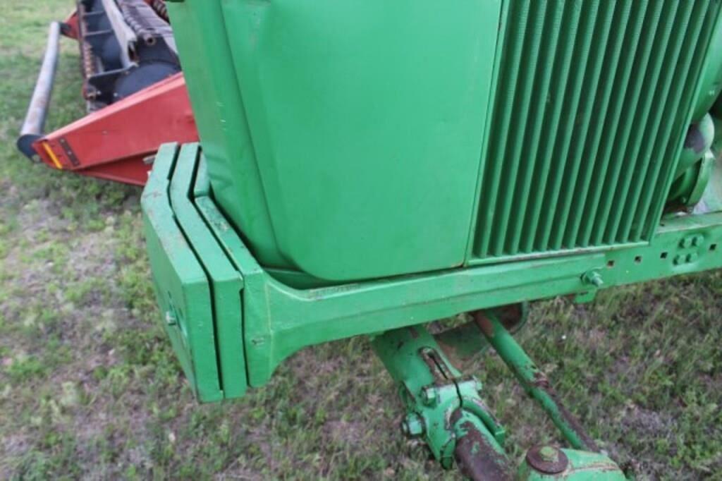 Main image John Deere 4020 9