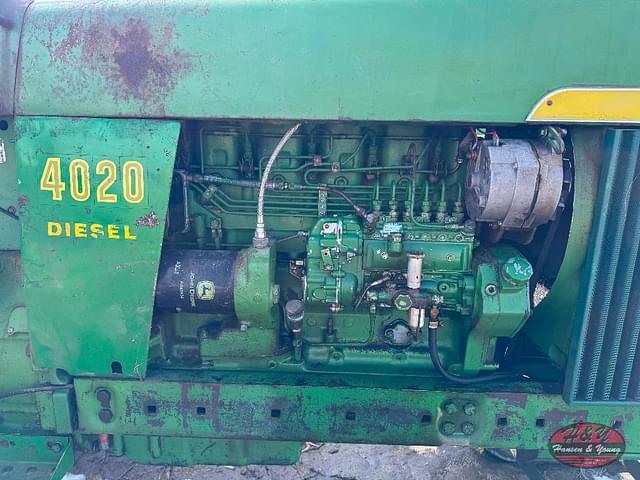 Image of John Deere 4020 equipment image 3