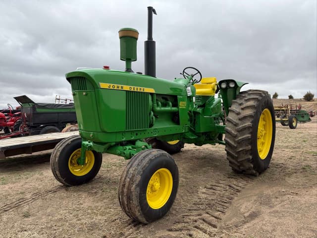 Image of John Deere 4020 equipment image 1